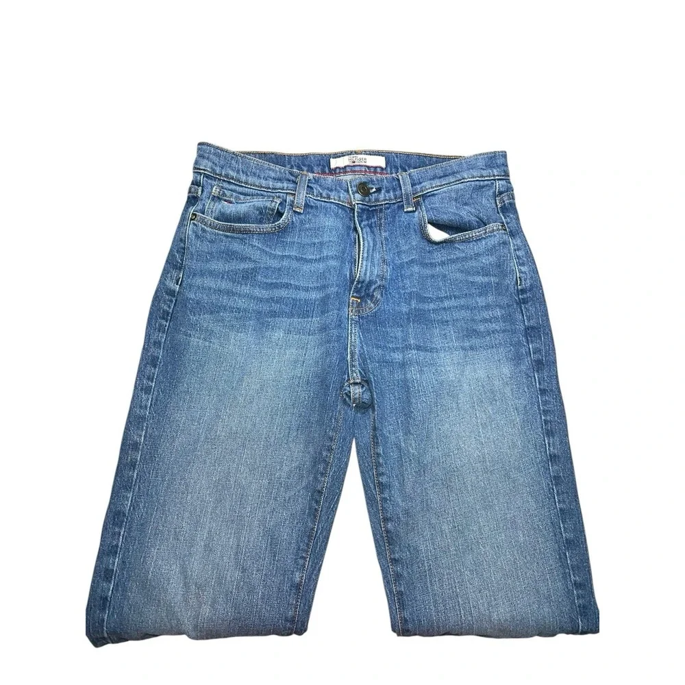 TOMMY HILFIGER MEN'S JEANS SZ 31x30 RELAXED FIT STRAIGHT LEG MEDIUM WASH ZIP FLY